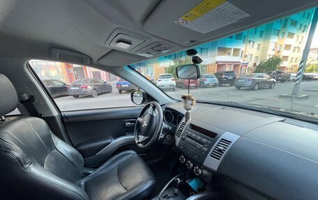 Mitsubishi Outlander III рестайлинг 3, 2011 год, 1 530 000 рублей, 10 фотография