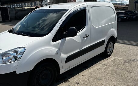 Peugeot Partner II рестайлинг 2, 2013 год, 650 000 рублей, 3 фотография