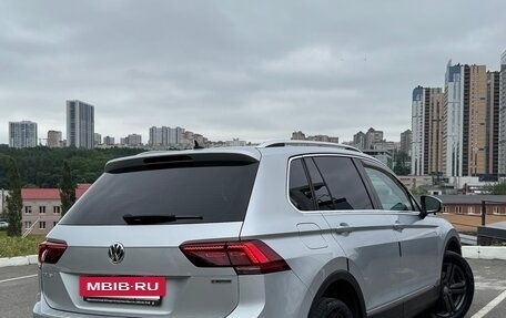 Volkswagen Tiguan II, 2019 год, 2 700 000 рублей, 6 фотография