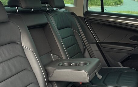 Volkswagen Tiguan II, 2019 год, 2 700 000 рублей, 16 фотография