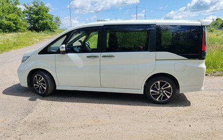 Honda Stepwgn IV, 2016 год, 1 745 000 рублей, 4 фотография