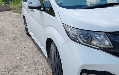 Honda Stepwgn IV, 2016 год, 1 745 000 рублей, 12 фотография