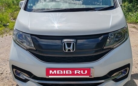 Honda Stepwgn IV, 2016 год, 1 745 000 рублей, 13 фотография