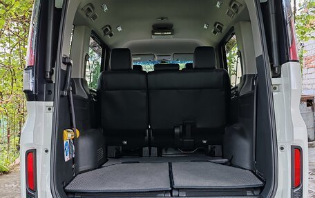Honda Stepwgn IV, 2016 год, 1 745 000 рублей, 27 фотография