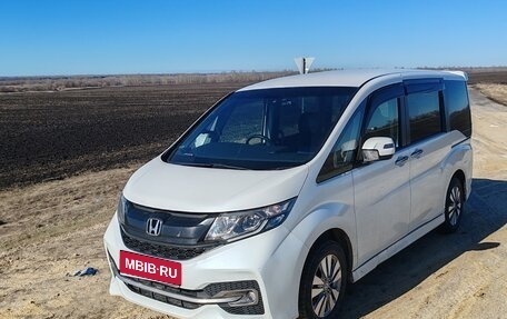 Honda Stepwgn IV, 2016 год, 1 745 000 рублей, 30 фотография