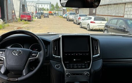 Toyota Land Cruiser 200, 2015 год, 5 800 000 рублей, 7 фотография