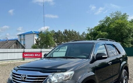 Toyota Fortuner I, 2013 год, 2 490 000 рублей, 2 фотография
