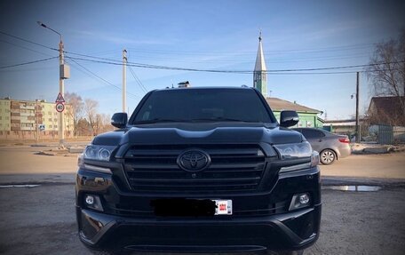 Toyota Land Cruiser 200, 2015 год, 3 100 000 рублей, 1 фотография