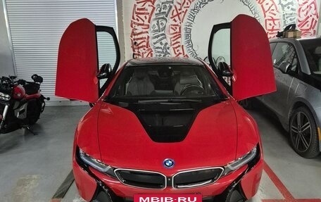 BMW i8 I рестайлинг, 2016 год, 9 100 000 рублей, 3 фотография