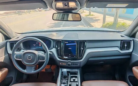 Volvo XC60 II, 2022 год, 3 550 065 рублей, 2 фотография