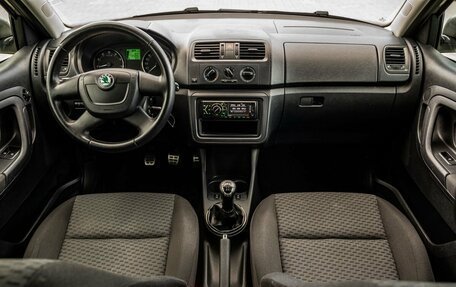 Skoda Fabia II, 2011 год, 680 000 рублей, 15 фотография