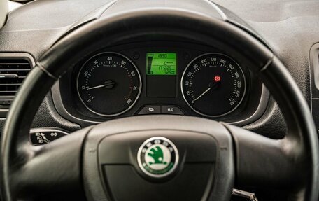 Skoda Fabia II, 2011 год, 680 000 рублей, 17 фотография