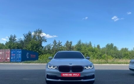 BMW 7 серия, 2018 год, 4 500 000 рублей, 4 фотография