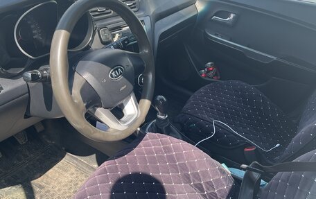 KIA Rio III рестайлинг, 2012 год, 370 000 рублей, 6 фотография