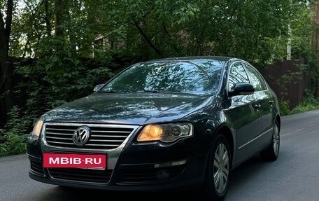 Volkswagen Passat B6, 2008 год, 680 000 рублей, 3 фотография