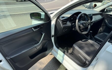 Skoda Rapid II, 2021 год, 1 380 000 рублей, 15 фотография