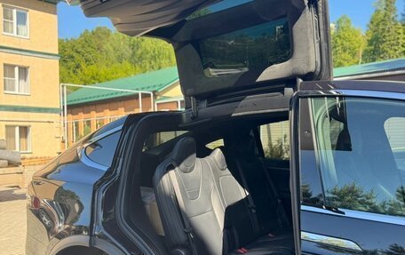Tesla Model X I, 2017 год, 3 850 000 рублей, 3 фотография