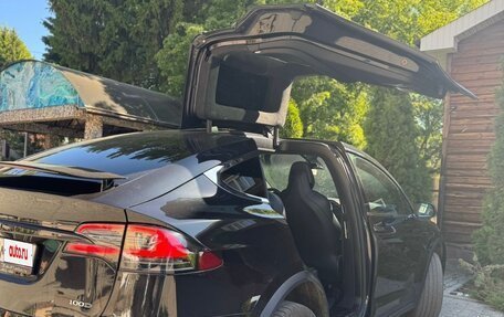 Tesla Model X I, 2017 год, 3 850 000 рублей, 7 фотография