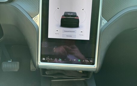 Tesla Model X I, 2017 год, 3 850 000 рублей, 9 фотография
