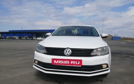 Volkswagen Jetta III, 2016 год, 1 135 000 рублей, 2 фотография