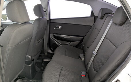 KIA Rio III рестайлинг, 2012 год, 855 000 рублей, 12 фотография