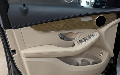 Mercedes-Benz GLC, 2016 год, 2 500 000 рублей, 19 фотография