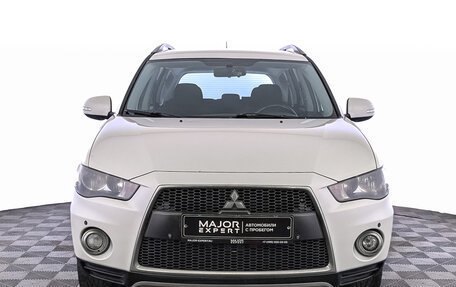 Mitsubishi Outlander III рестайлинг 3, 2011 год, 1 050 000 рублей, 2 фотография
