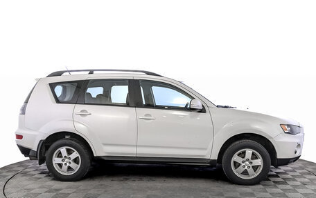 Mitsubishi Outlander III рестайлинг 3, 2011 год, 1 050 000 рублей, 4 фотография