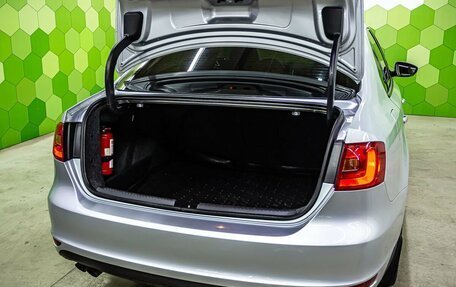 Volkswagen Jetta VI, 2012 год, 1 050 000 рублей, 18 фотография