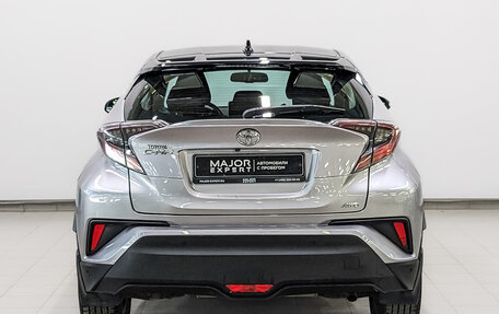 Toyota C-HR I рестайлинг, 2018 год, 2 150 000 рублей, 6 фотография