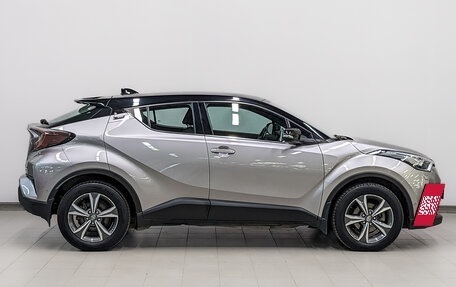 Toyota C-HR I рестайлинг, 2018 год, 2 150 000 рублей, 4 фотография