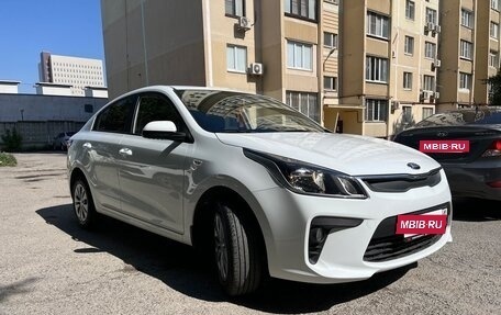 KIA Rio IV, 2020 год, 1 490 000 рублей, 3 фотография