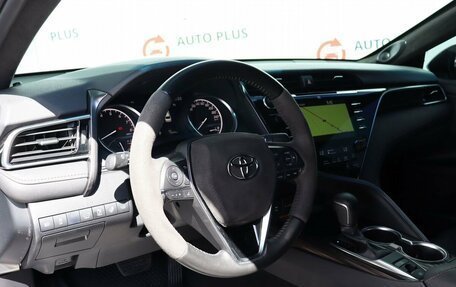 Toyota Camry, 2020 год, 3 150 000 рублей, 7 фотография
