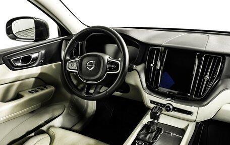 Volvo XC60 II, 2017 год, 3 499 000 рублей, 9 фотография
