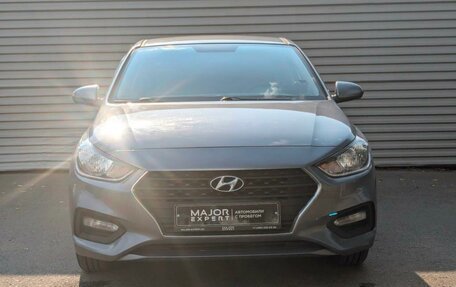 Hyundai Solaris II рестайлинг, 2017 год, 1 350 000 рублей, 2 фотография