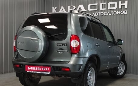 Chevrolet Niva I рестайлинг, 2011 год, 555 000 рублей, 2 фотография