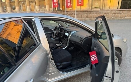 Toyota Corolla, 2011 год, 1 490 000 рублей, 10 фотография