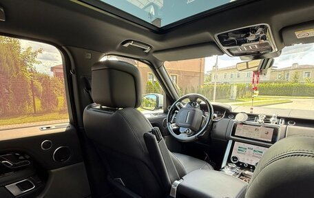 Land Rover Range Rover IV рестайлинг, 2018 год, 6 450 000 рублей, 5 фотография