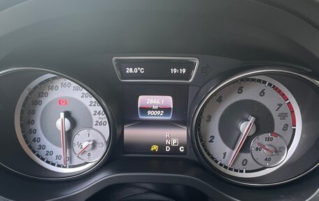 Mercedes-Benz GLA, 2016 год, 2 000 000 рублей, 11 фотография