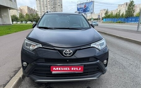 Toyota RAV4, 2017 год, 2 300 000 рублей, 5 фотография