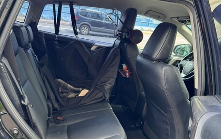 Toyota RAV4, 2017 год, 2 300 000 рублей, 11 фотография