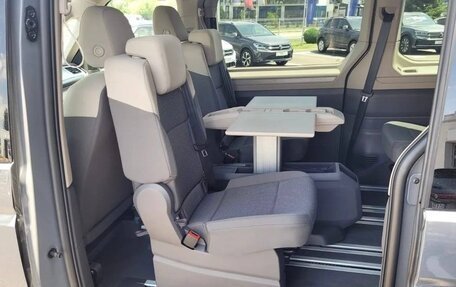 Volkswagen Multivan, 2025 год, 6 990 000 рублей, 19 фотография
