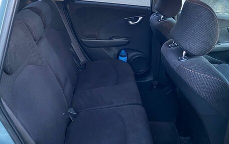Honda Fit III, 2012 год, 950 000 рублей, 5 фотография