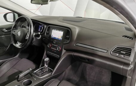 Renault Megane IV, 2018 год, 1 335 000 рублей, 9 фотография