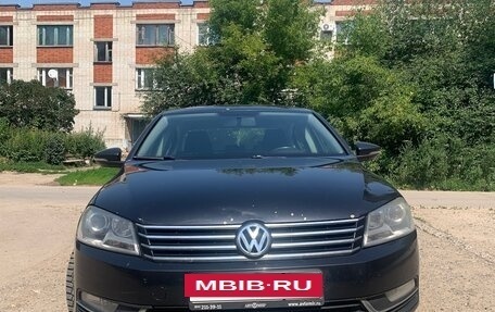 Volkswagen Passat B7, 2011 год, 790 000 рублей, 3 фотография