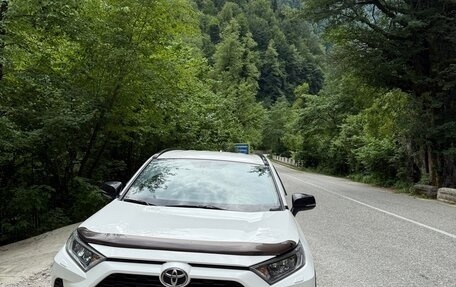 Toyota RAV4, 2021 год, 3 720 000 рублей, 5 фотография
