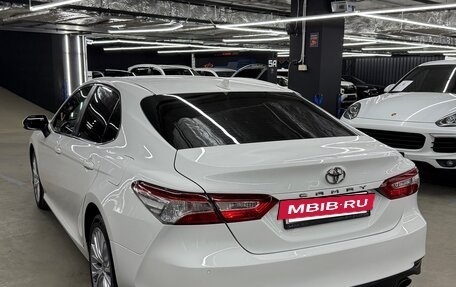 Toyota Camry, 2018 год, 2 150 000 рублей, 7 фотография