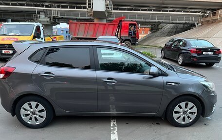KIA Rio III рестайлинг, 2016 год, 980 000 рублей, 3 фотография