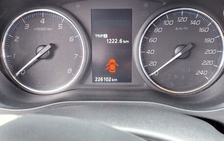 Mitsubishi Outlander III рестайлинг 3, 2013 год, 1 350 000 рублей, 5 фотография