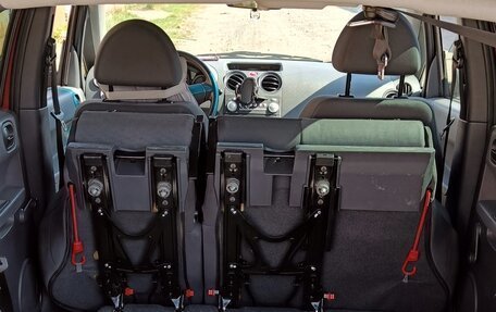 Mitsubishi Colt VI рестайлинг, 2006 год, 435 000 рублей, 22 фотография